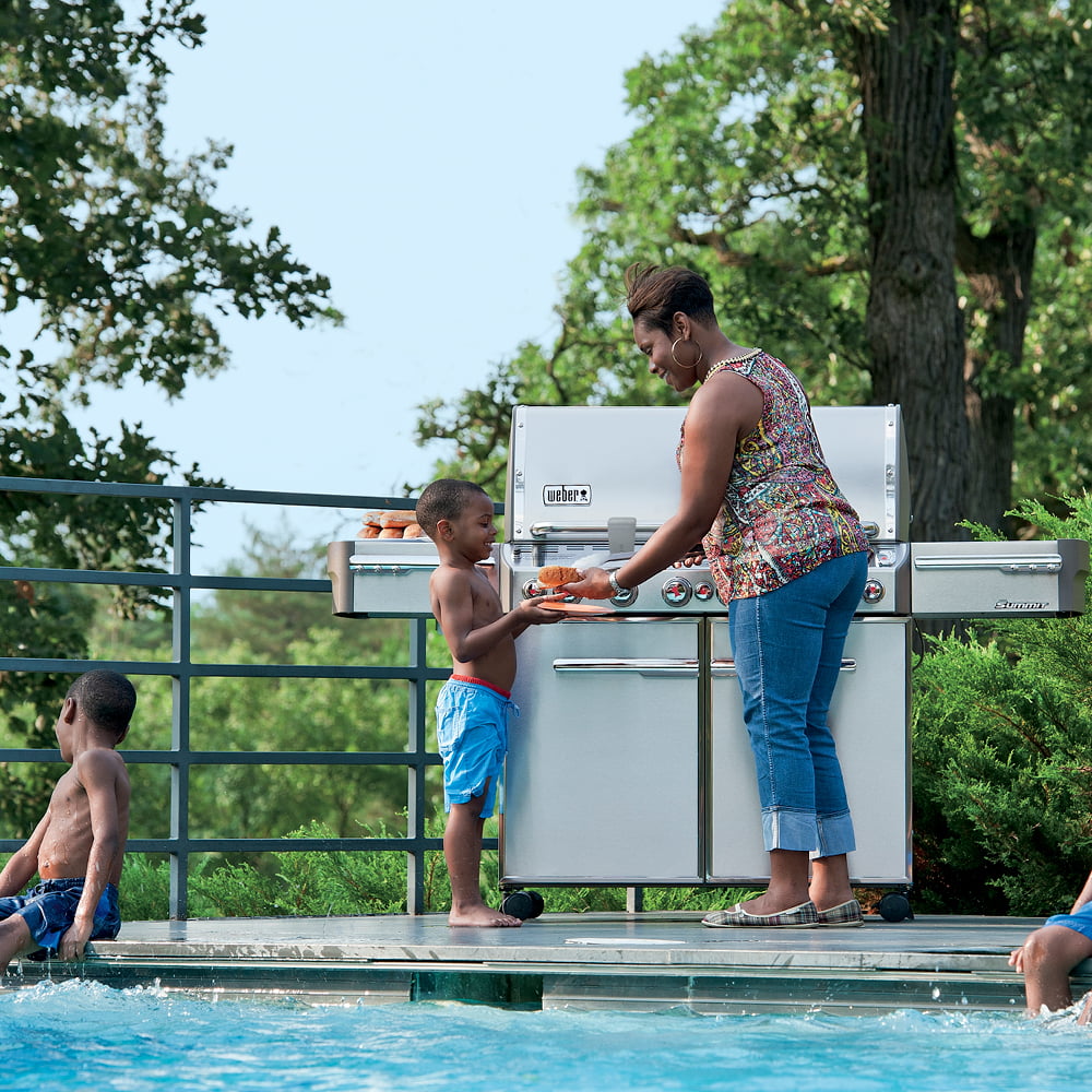 Weber Summit S-670 Liquid Propane Gas Grill