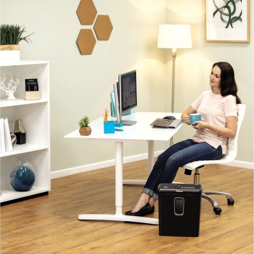 Fellowes Powershred P30-C 6-Sheet Crosscut Shredder (6008004) FLW6008002