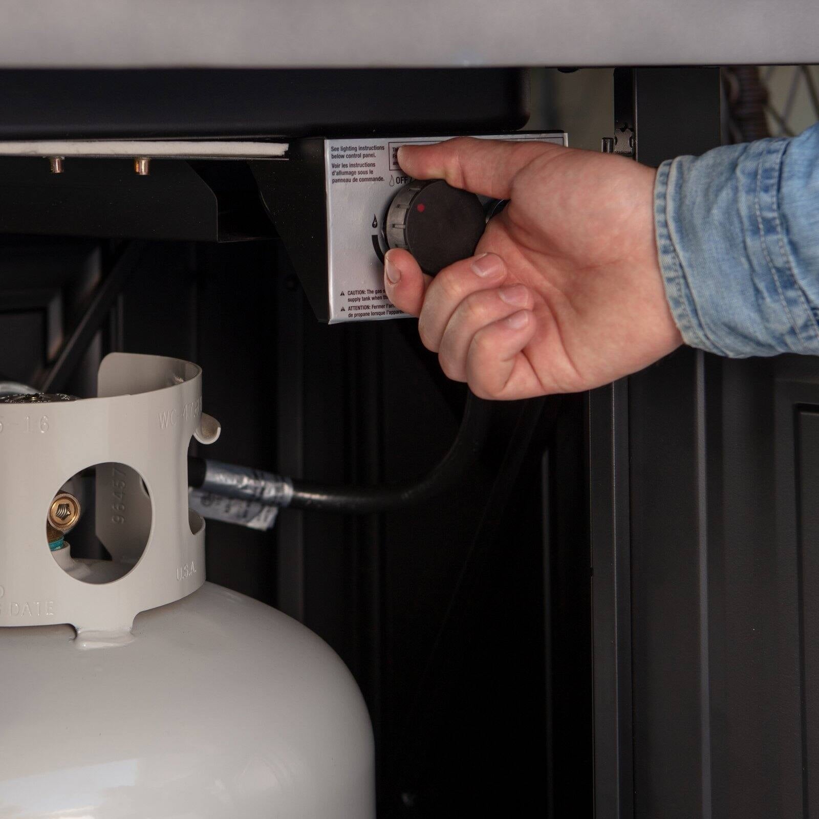 Fire Island Wakefield 28 in. LP Gas Fire Pit