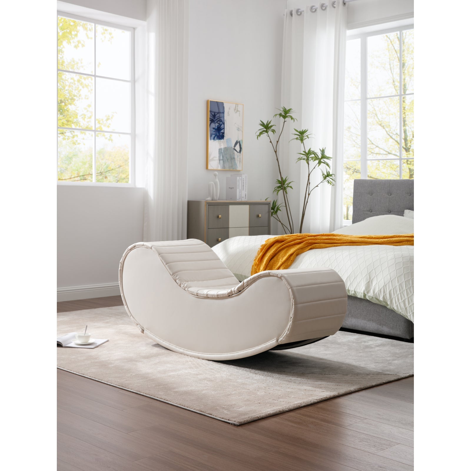 White & Black Rocking Leisure Bench, Relaxing Faux Leather Yoga Chaise for the Living Room or Bedroom, Featuring an Ergonomic Curved Sofa Design for Ultimate Comfort and Decompression