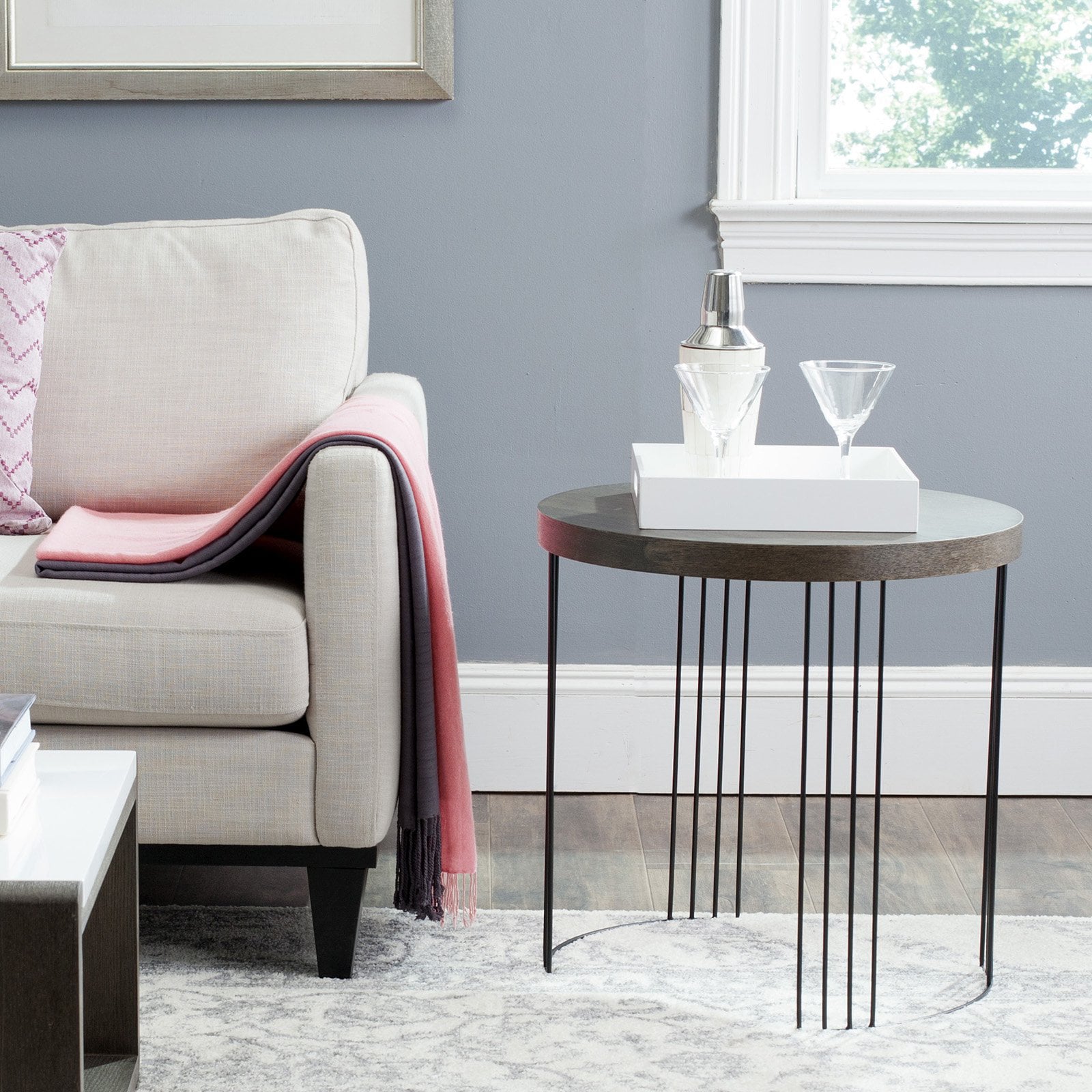 SAFAVIEH Kelly Mid-Century Solid Lacquer Side Table, White