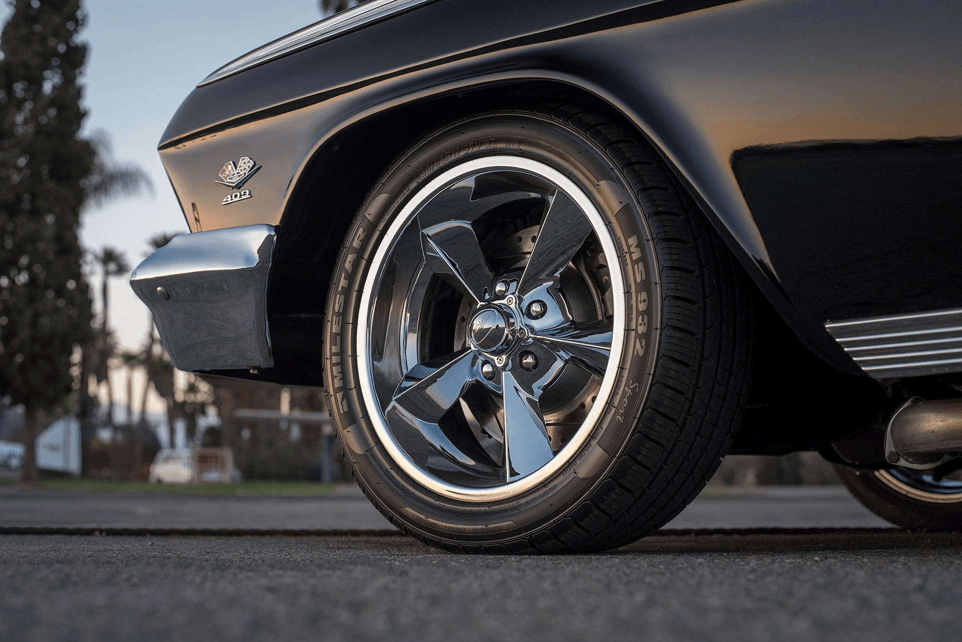 MS932 Sport All-Season Tire - 215/65R17 99V