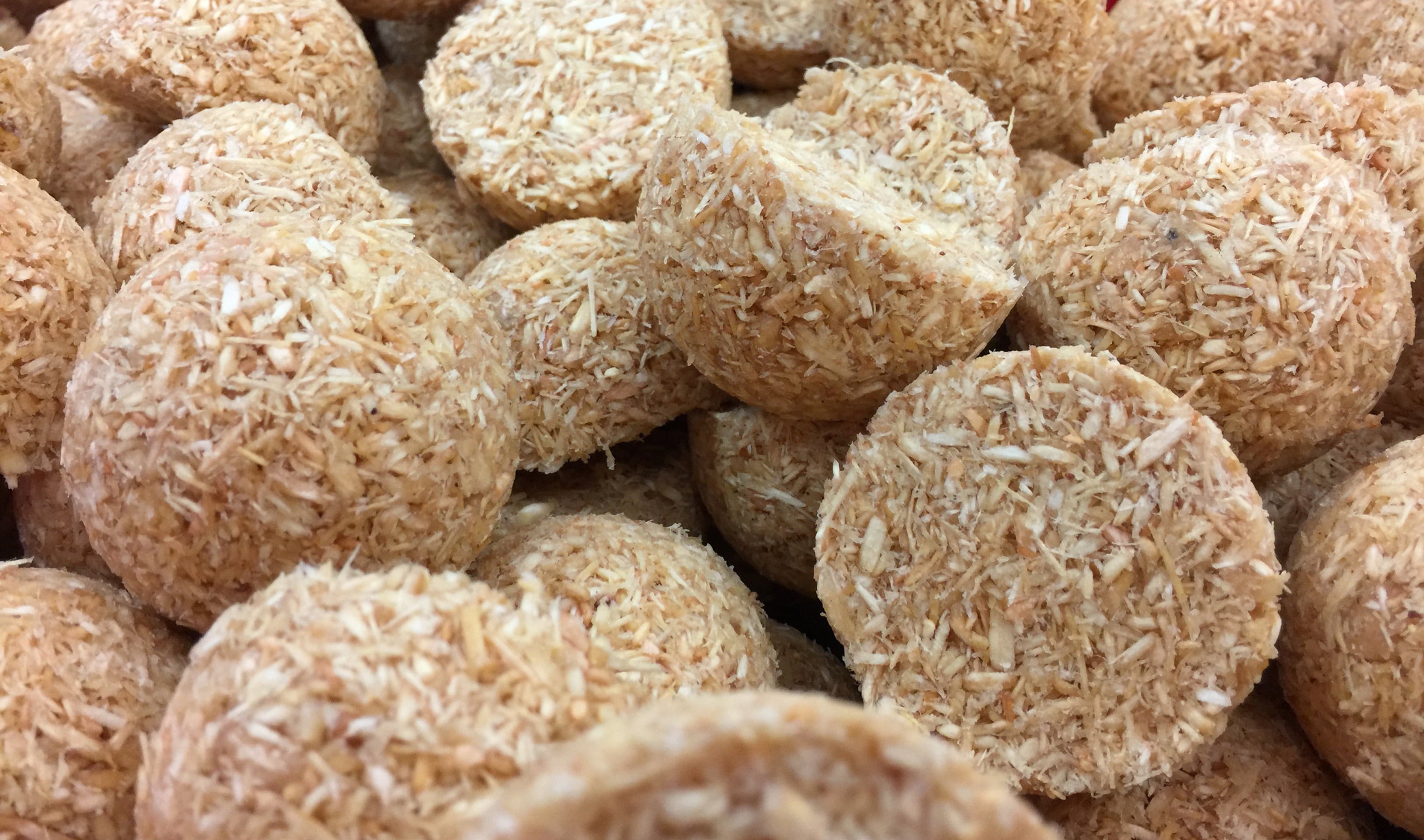 Lightning Nuggets - All Natural Fire Starters - Lightning Nugget 35 Count box with each nugget measuring 2 1/8