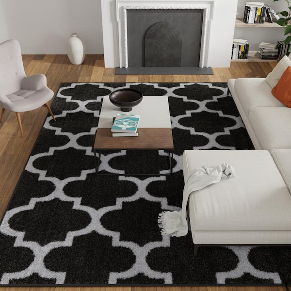 Seyward Grey 8 ft. x 10 ft. Trellis Shag Area Rug