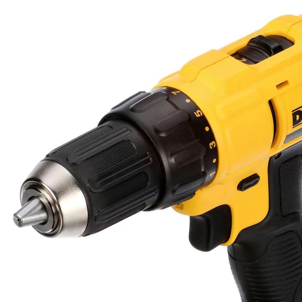 20V MAX Cordless 1/2 in. Drill/Driver, (2) 20V 1.3Ah Batteries, Charger and Bag