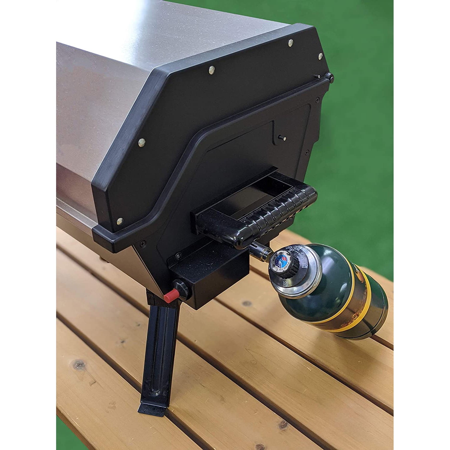 Martin 14,000 BTU Portable Propane Bbq Gas Grill with Support Legs & Grease Pan