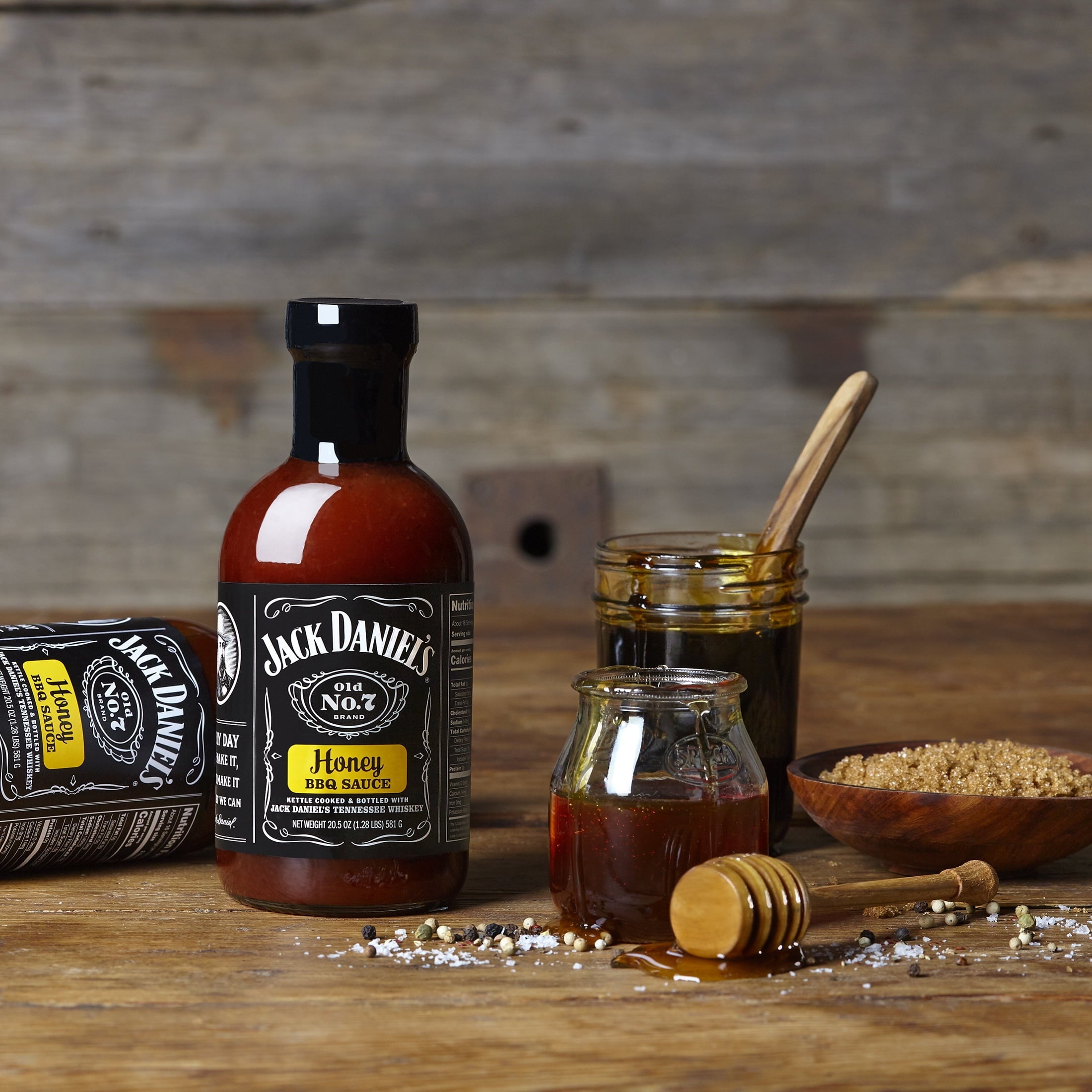 Daniel's Honey BBQ Sauce, 19.5 oz