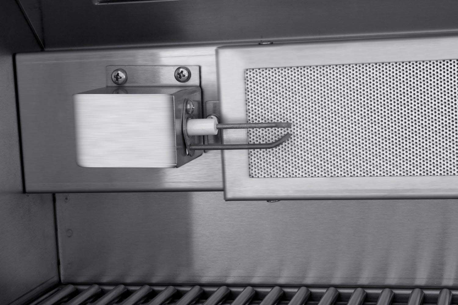 Summerset Trl 38-inch 4-burner Built-in Natural Gas Grill With Rotisserie - Trl38-ng