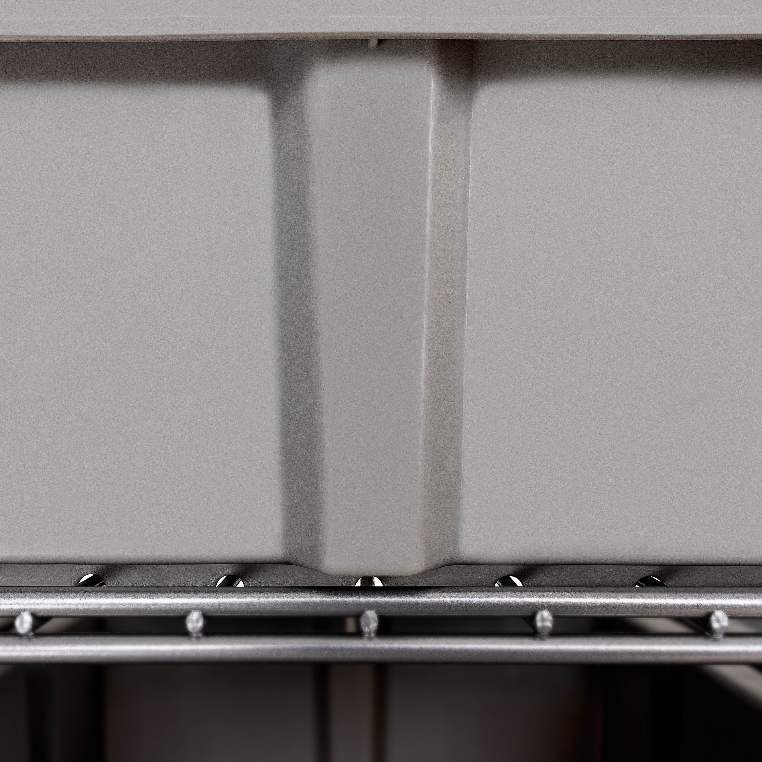 Seville Classics Extra-Wide 7-Tier NSF 21-Bin Rack, 48