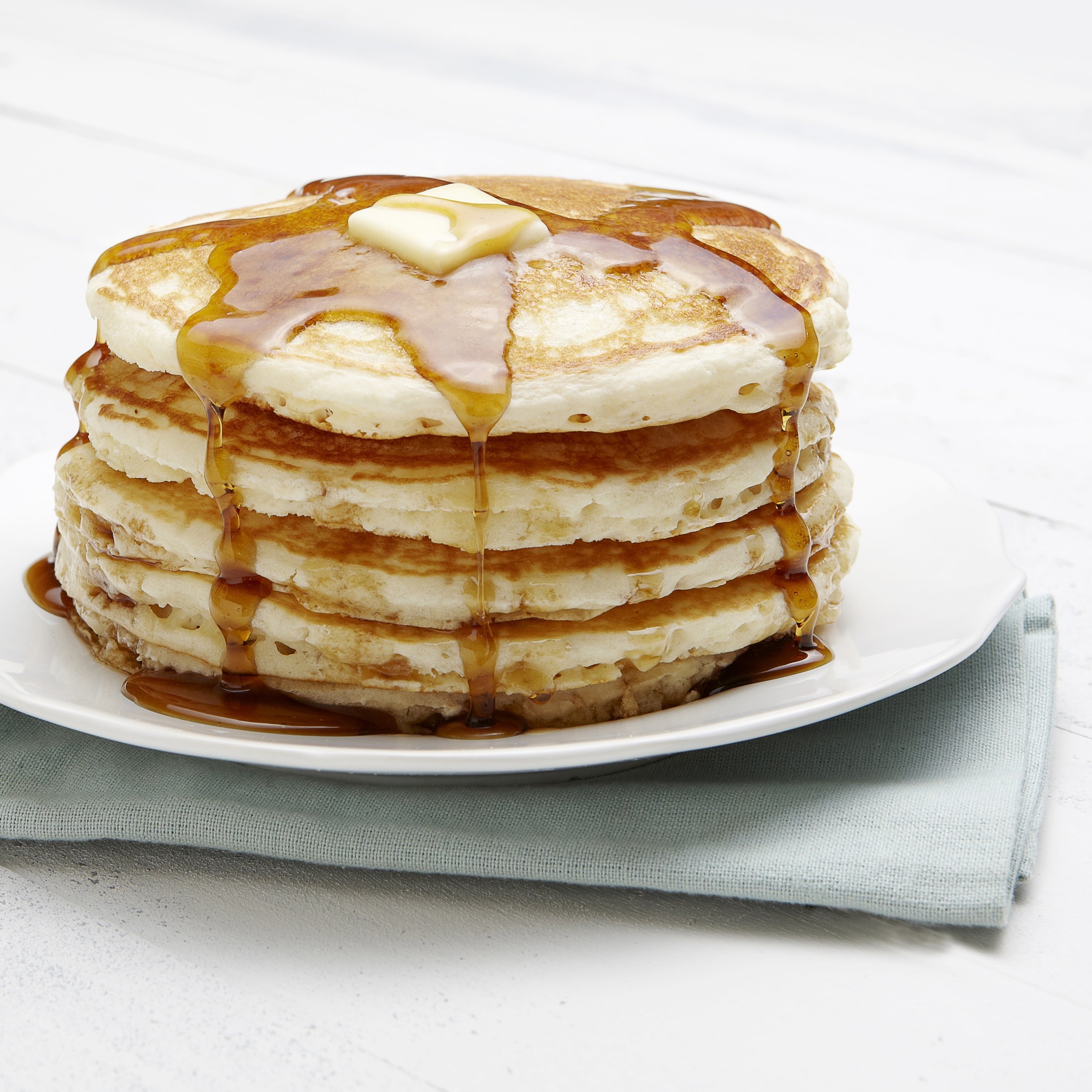 Augason Farms 48-Hour 4-Person Emergency Food Supply, 95 oz