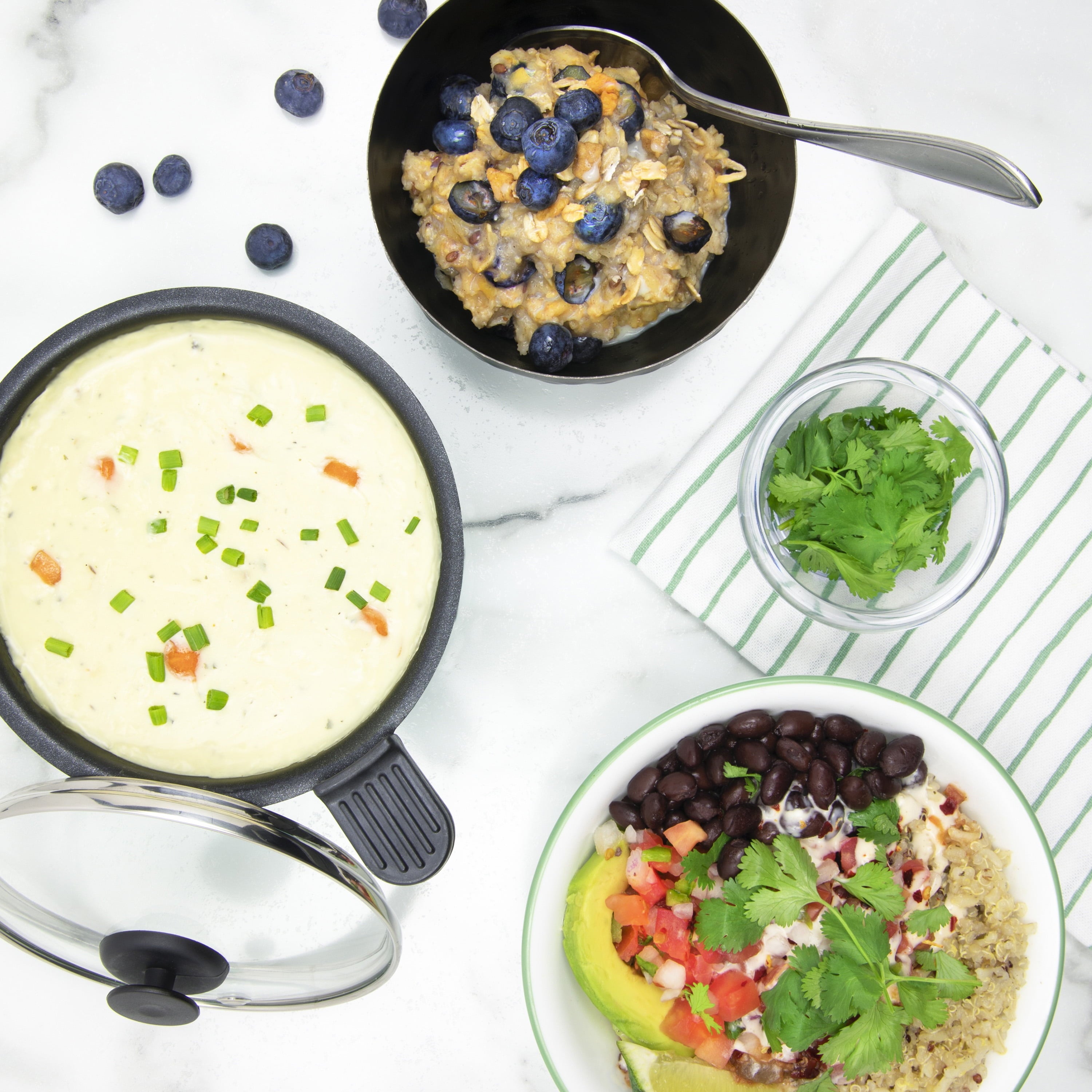 MyMini 5-inch Noodle Cooker & Skillet Electric Hot Pot, Blackberry (3.7