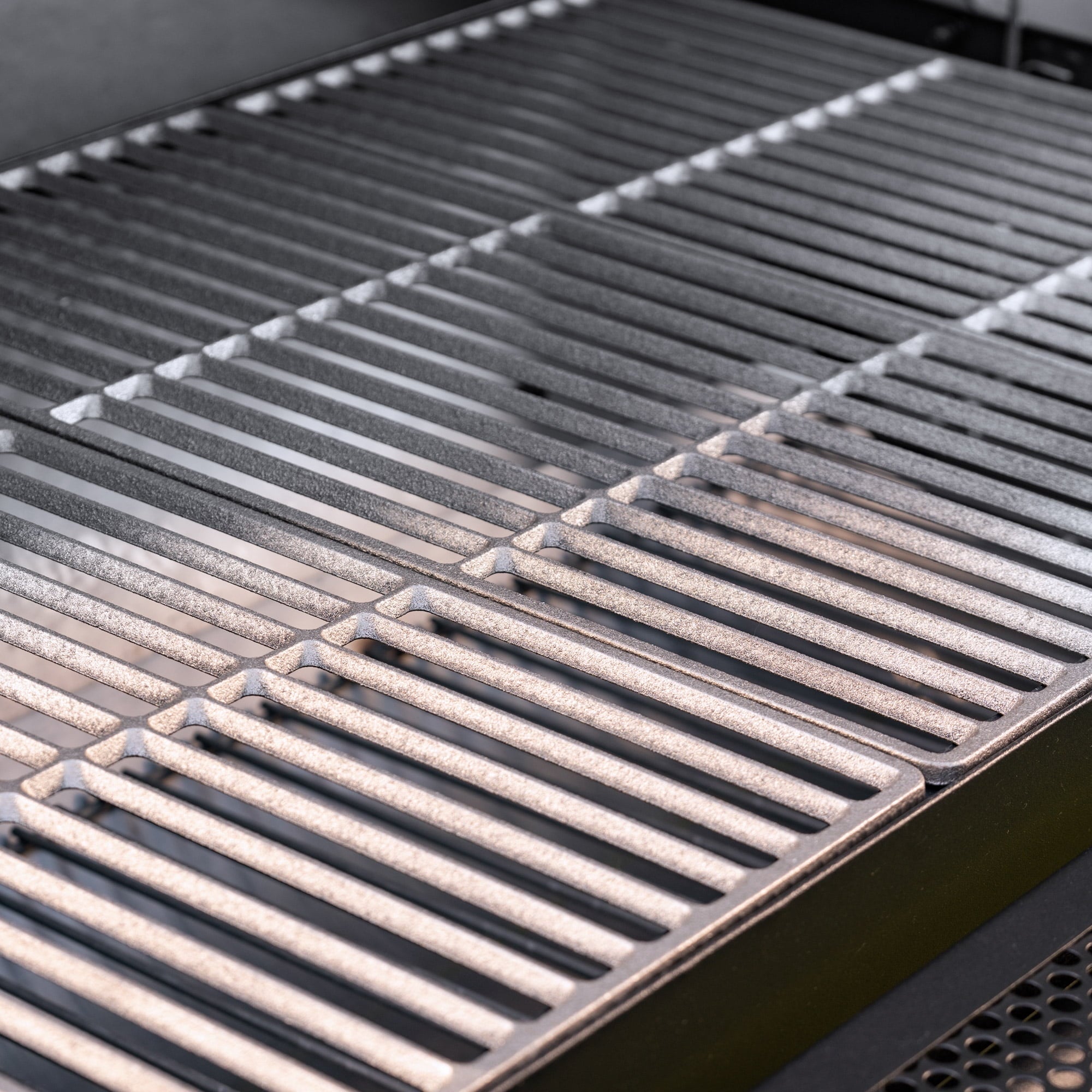 Char-Griller Smokin’ Outlaw Charcoal Grill and Offset Smoker