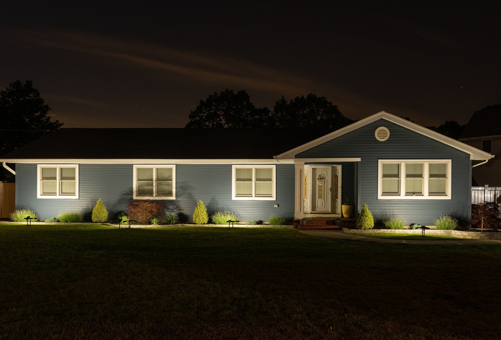 flexRAY Solar Powered LED Landscape Light