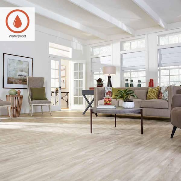 Outlast+ Soft Oak Glazed 12 mm T x 7.4 in. W Waterproof Laminate Wood Flooring (19.6 sqft/case)