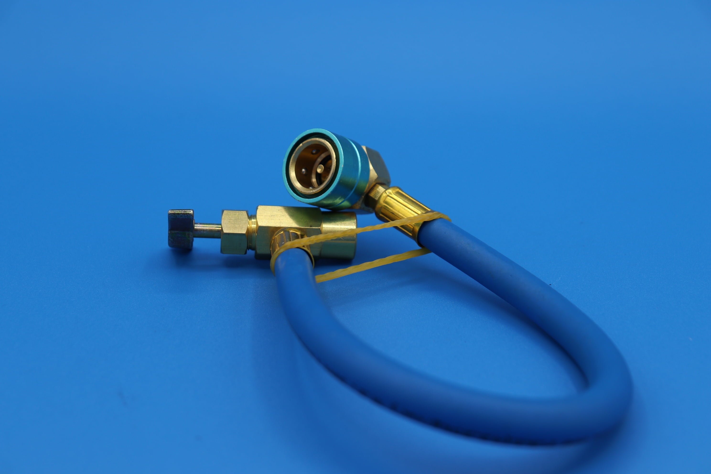 Proseal for R-1234YF systems, R1234yf refrigerant systems, R1234, 1 can and charging hose