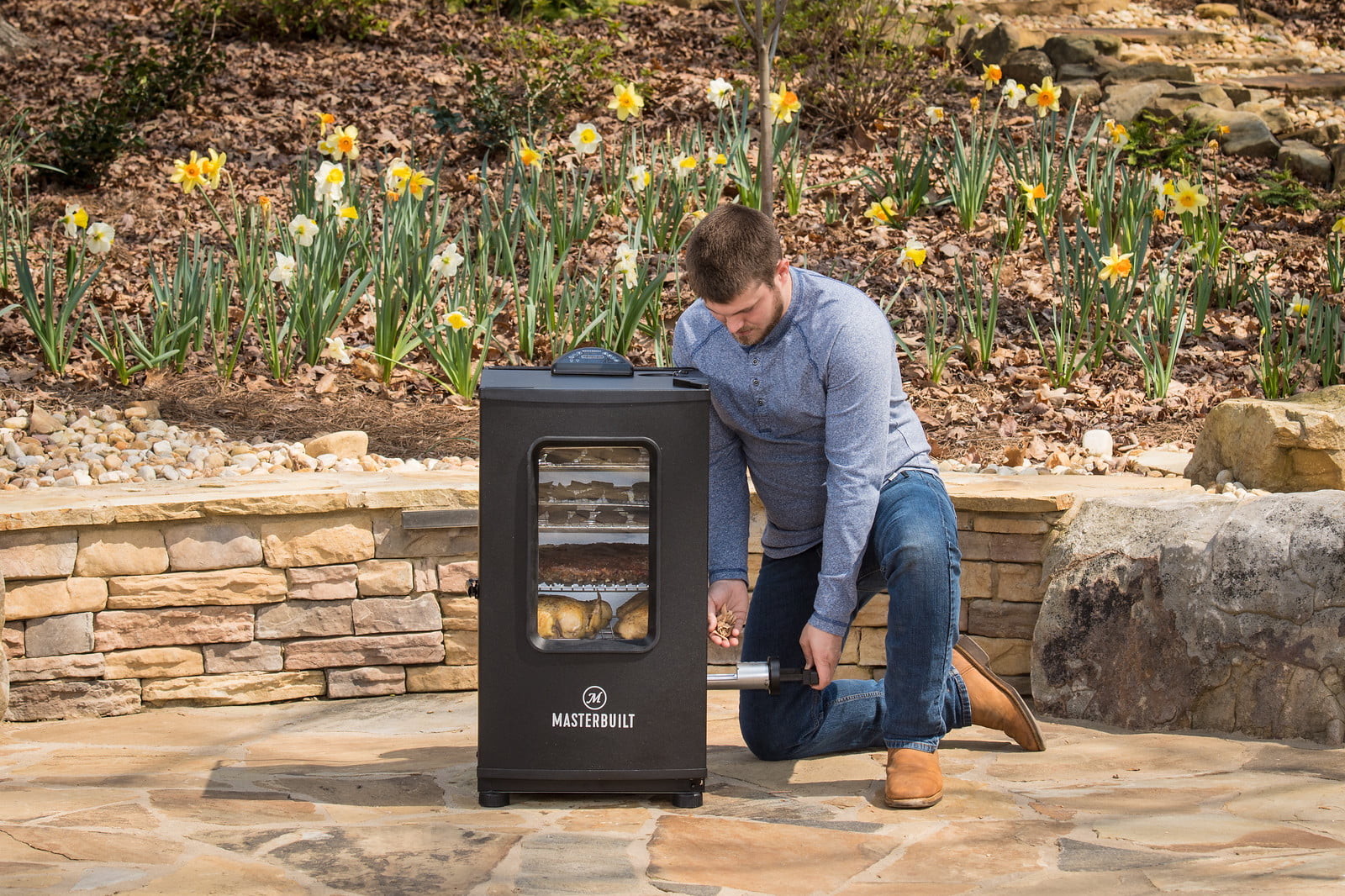Masterbuilt Adventure Series MES 130S Electric Smoker