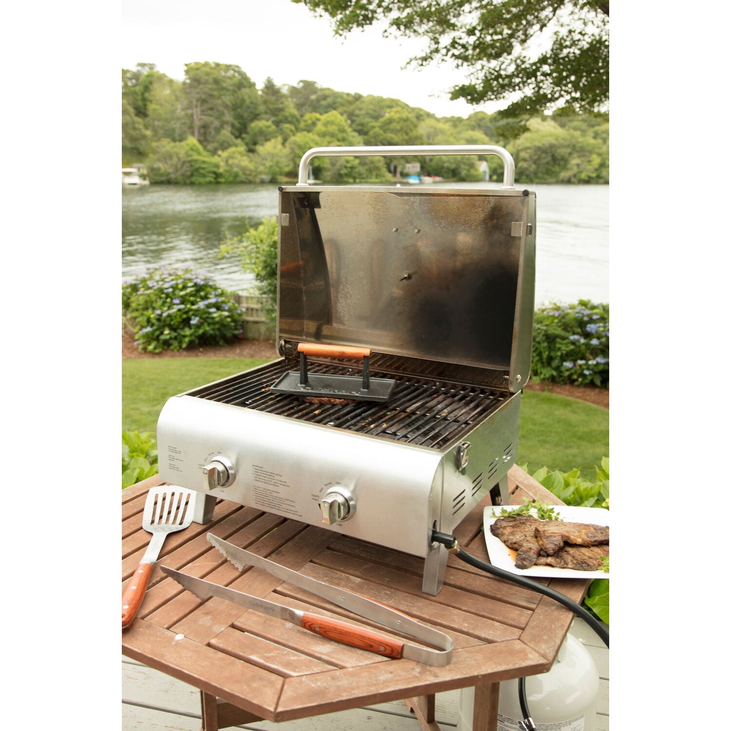 Chefs Style Stainless Tabletop Gas Grill