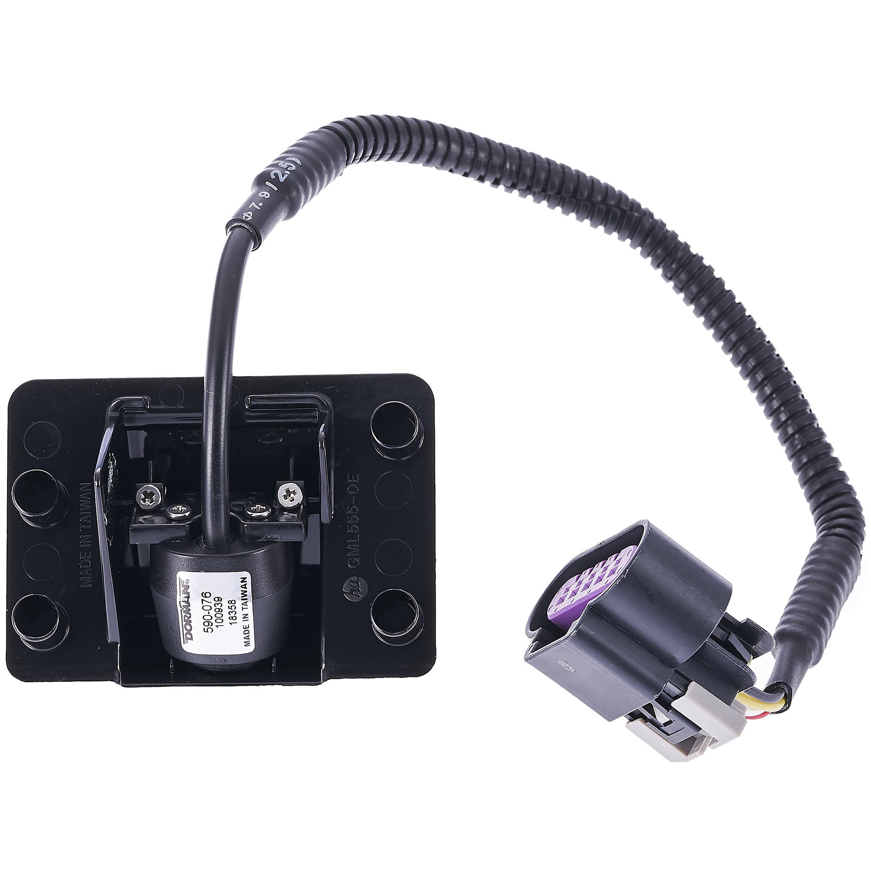 Dorman 590-076 Rear Park Assist Camera for Specific Cadillac / Chevrolet / GMC Models