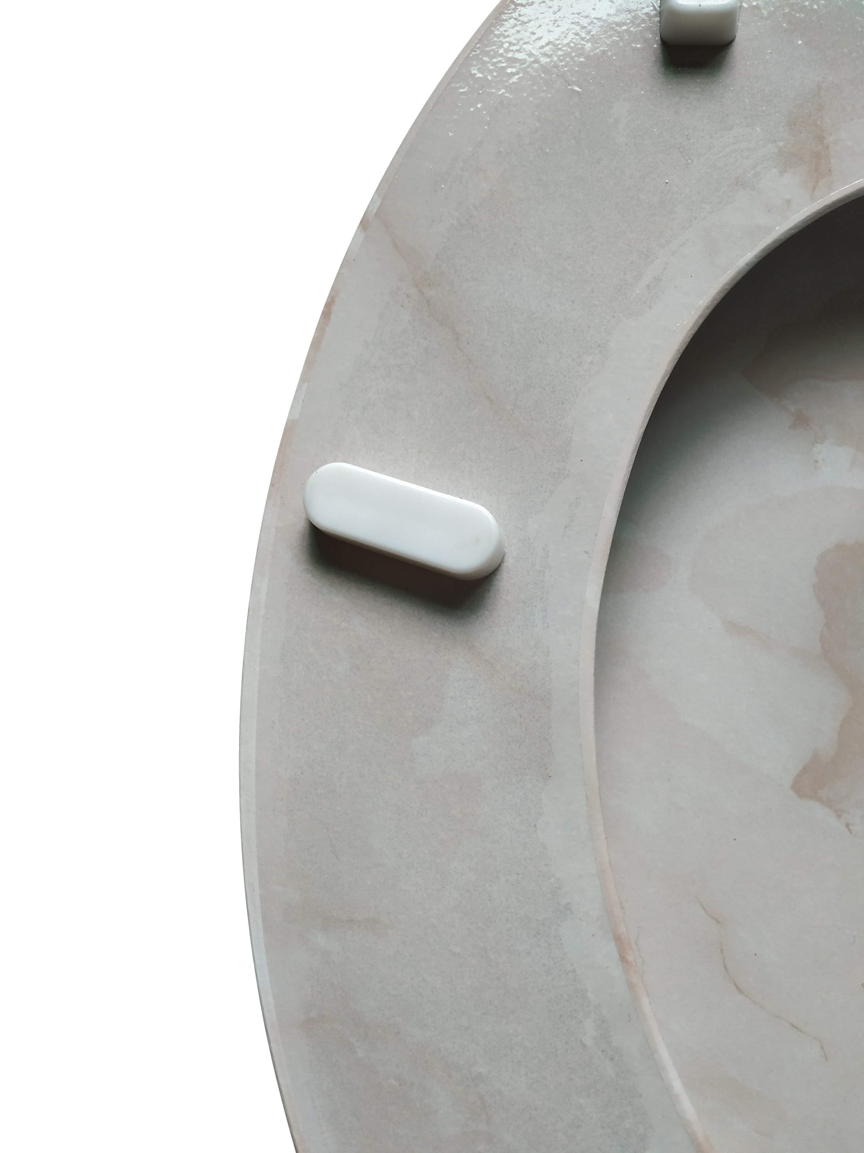 Dream Bath Heavy Duty Round Toilet Seat with non-slip seat and quick-attach easy install hardware, Marbleized Wood Beige