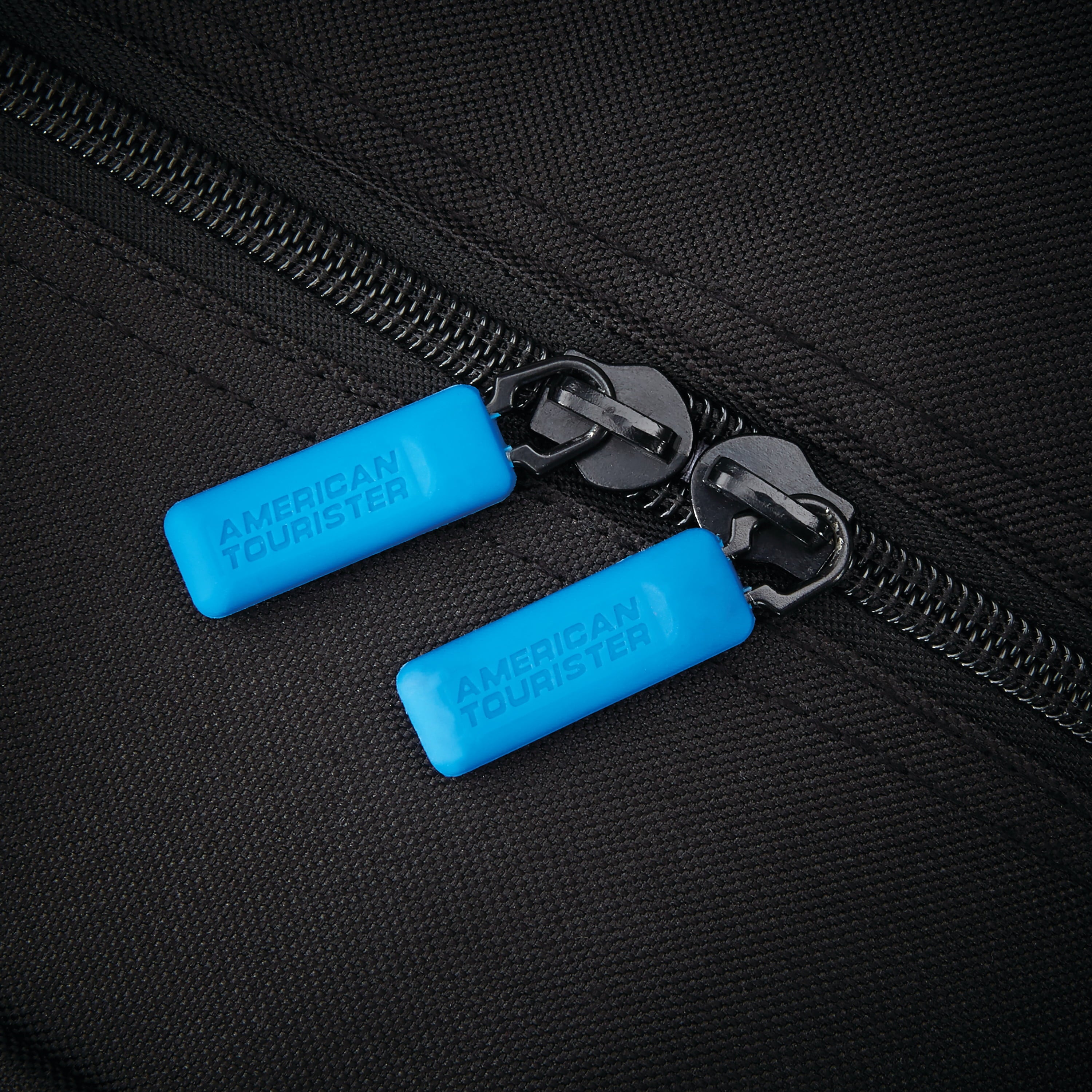 American Tourister Exo Hybrid Softside Rolling Duffel (Expandable)