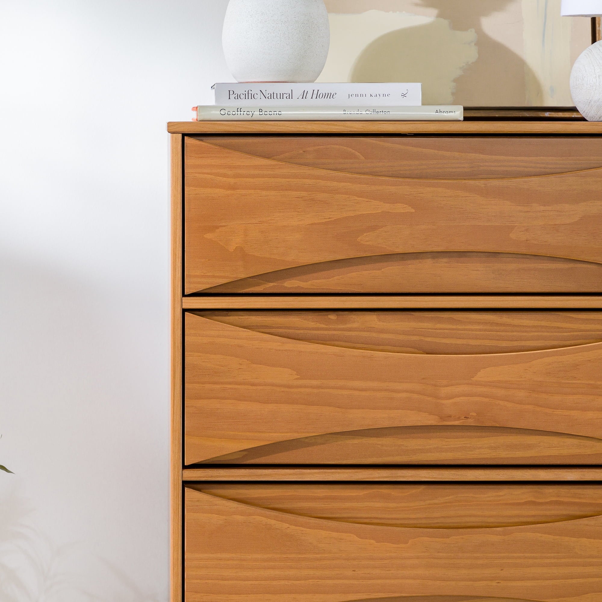 Walker Edison 30” Mid-Century Modern Curved Front 5-Drawer Dresser, Caramel