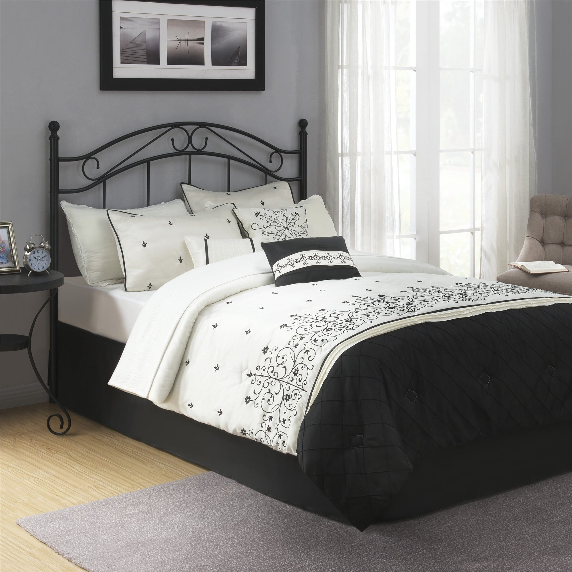Mainstays Full/Queen Metal Headboard with Delicate Detailing, Black