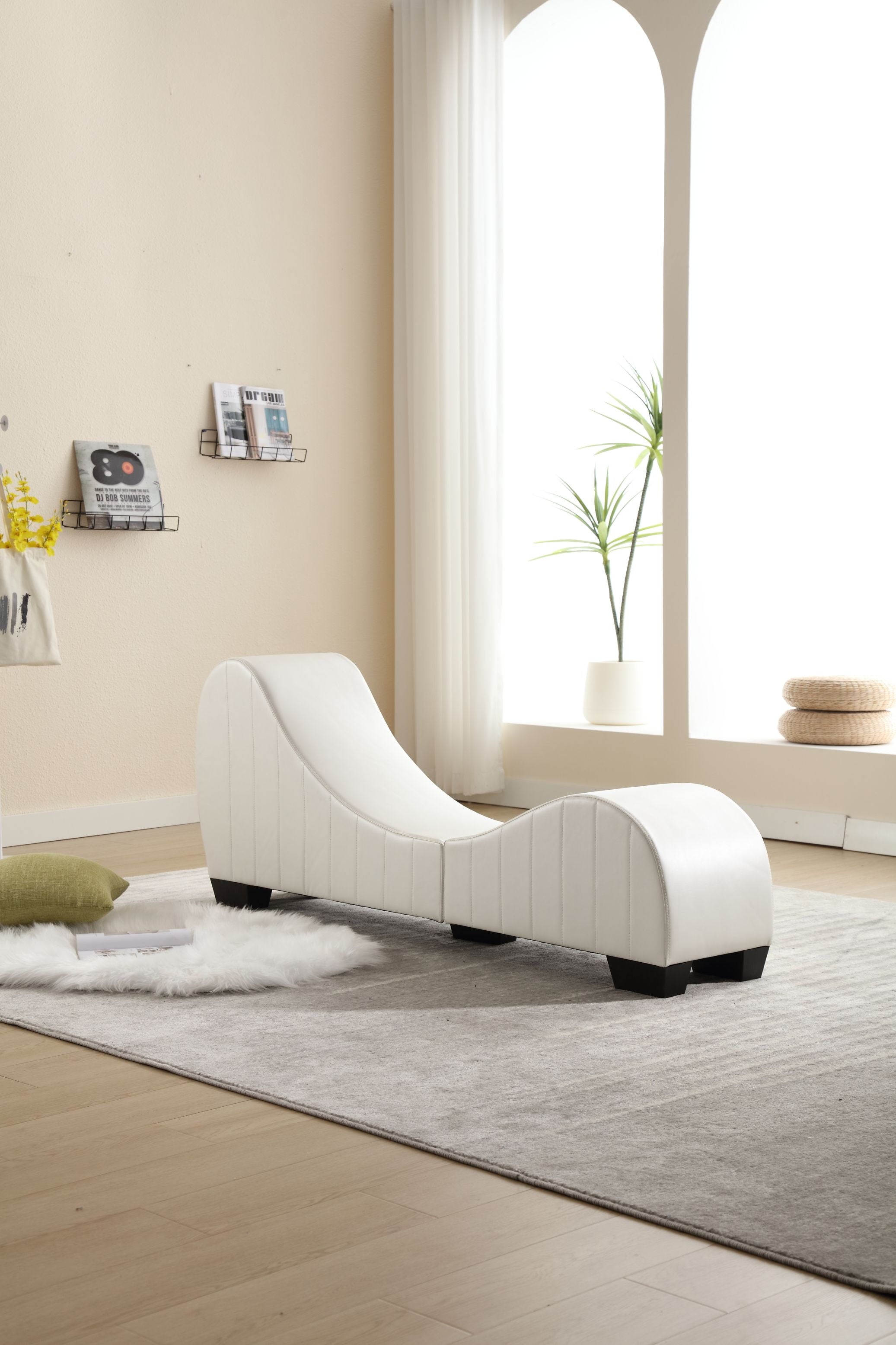 PWOPWOE Yoga Chaise Lounge for Stretching & Relaxation Modern Faux Leather Curved Sofa, Modern Faux Leather Curved Sofa, Living Room Bedroom Accent, White