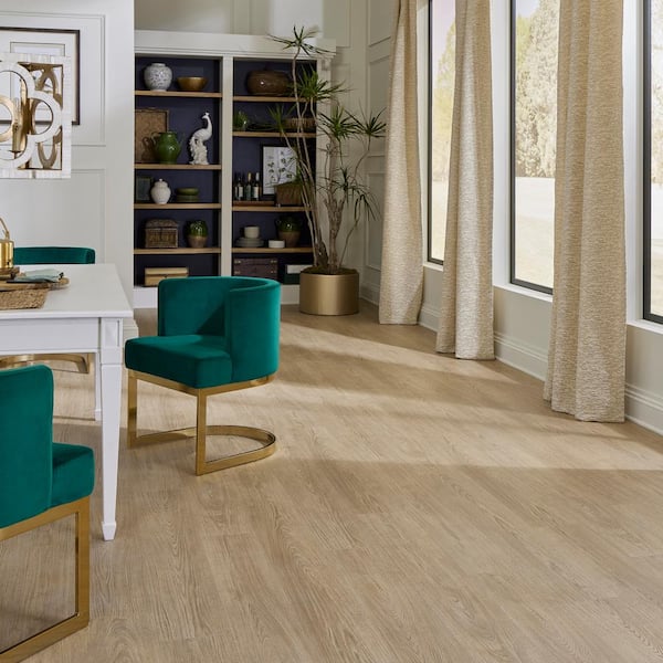 Vieira Hill Oak 12 mm T x 7.5 in. W Waterproof Laminate Wood Flooring (21.1 sqft/case)