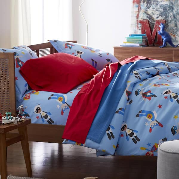 Super Heroes Company Essentials 3-Piece Multicolored Graphic Full Duvet Cover Set
