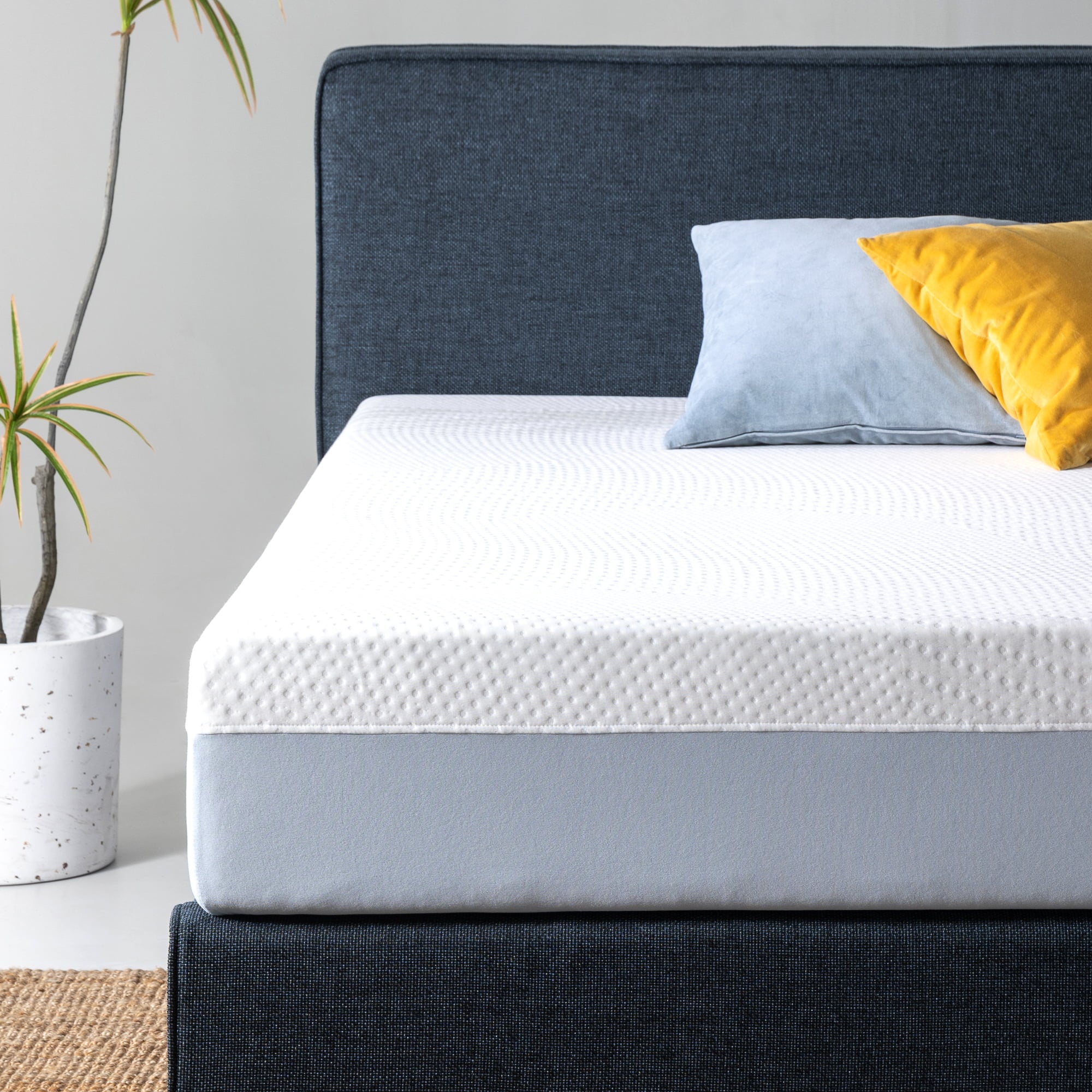 Sensations by Zinus 10¡± Gel Essential Memory Foam Mattress, Queen