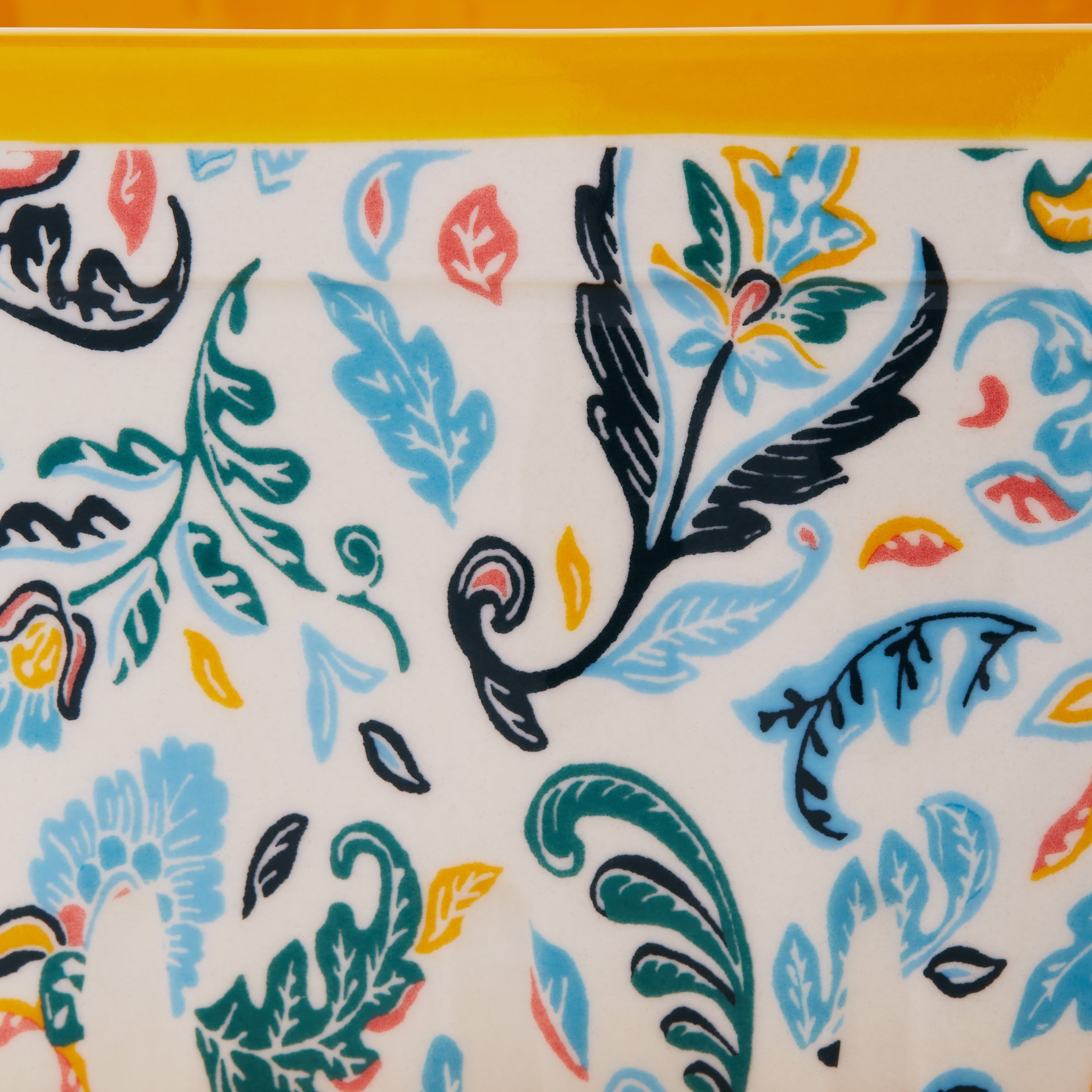 The Pioneer Woman Mazie Toss 6