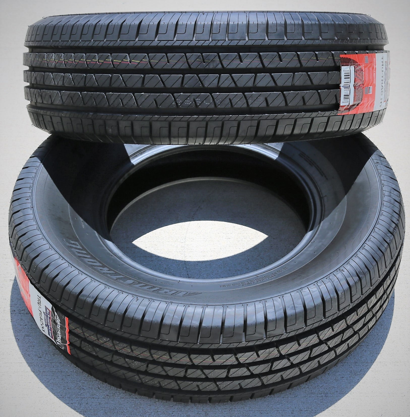 ARMSTRONG TRU-TRAC H/T LT275/65R18 123/120R BSW ALL SEASON TIRE Fits: 2019-23 Chevrolet Silverado 1500 LT Trail Boss, 2019-21 GMC Sierra 1500 AT4