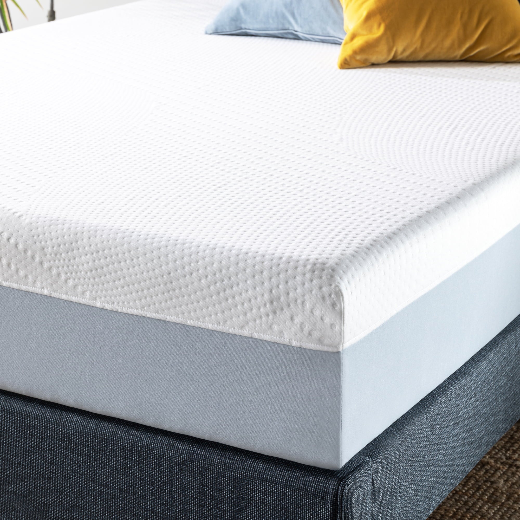 Sensations by Zinus 10¡± Gel Essential Memory Foam Mattress, Queen