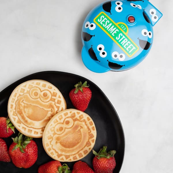 Sesame Street Cookie Monster Blue American Mini Waffle Maker