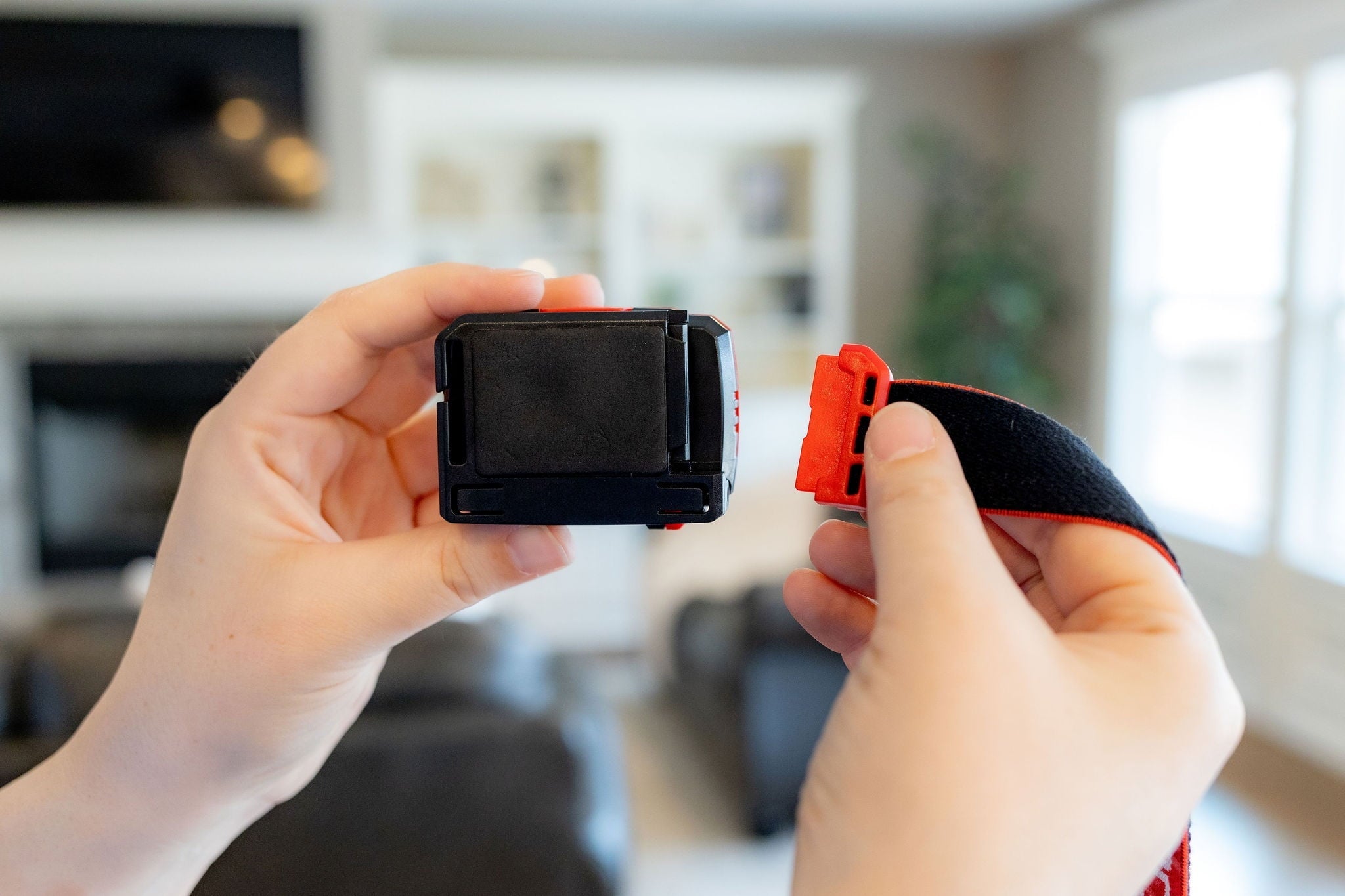 Hyper Tough 300-Lumens LED Headlamp, 3 AAA Batteries