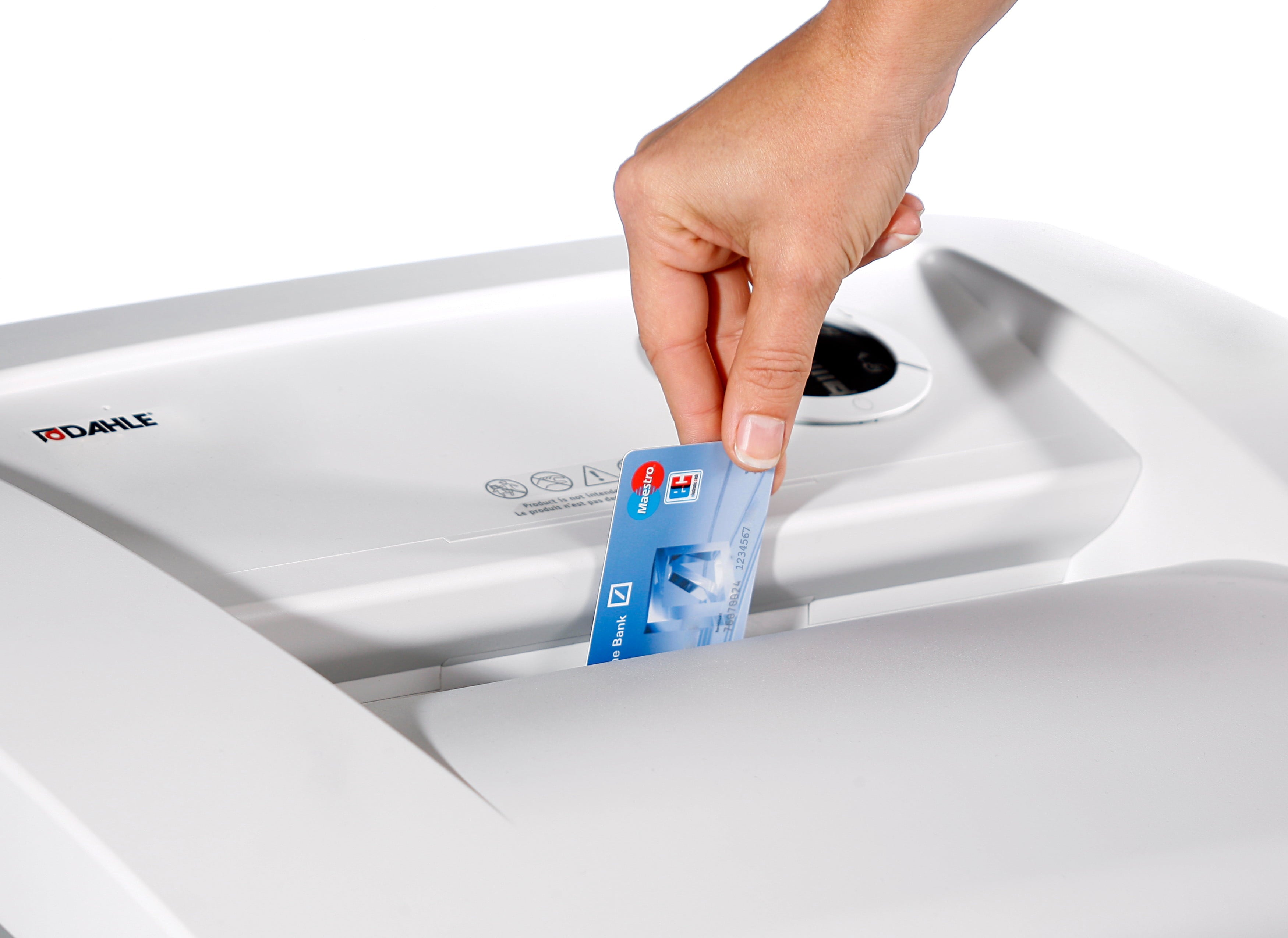 Dahle 50314 Oil-Free Paper Shredder w/Jam Protection, German Engineered, 16 Sheet Max, Level P-4