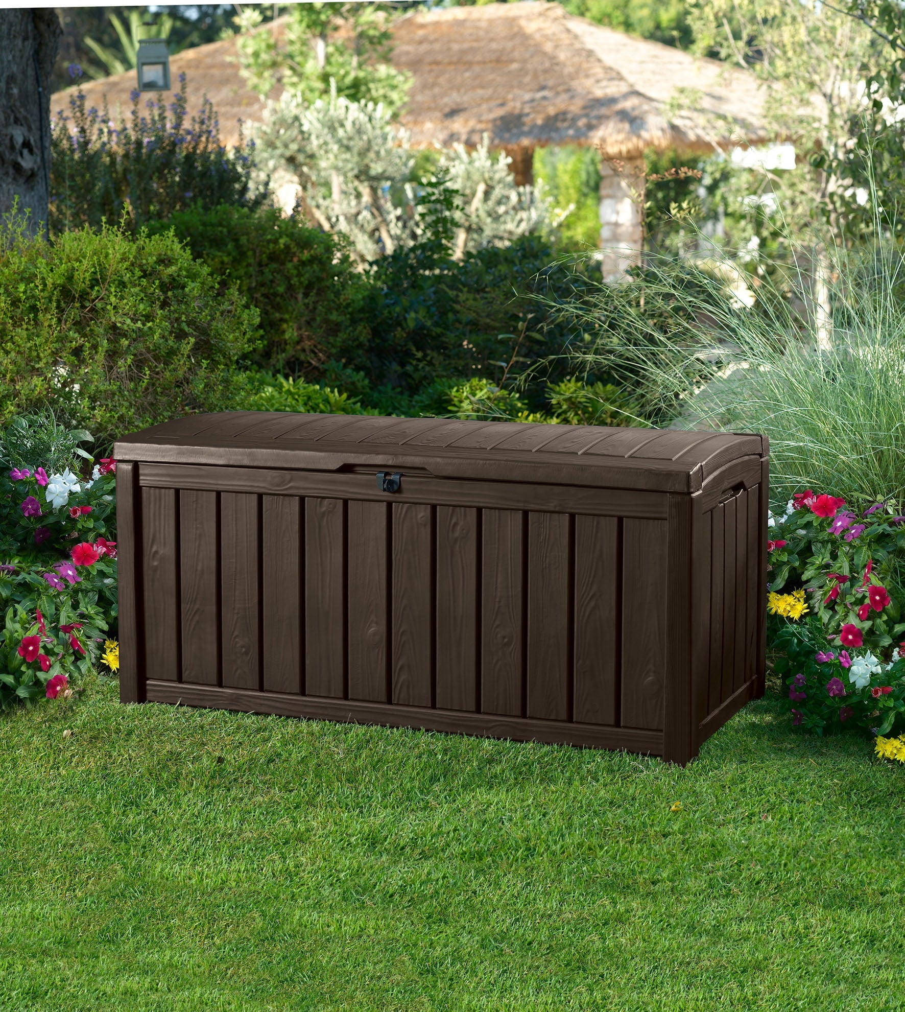 Keter Glenwood Outdoor 101 Gallon Plastic Deck Box, Brown