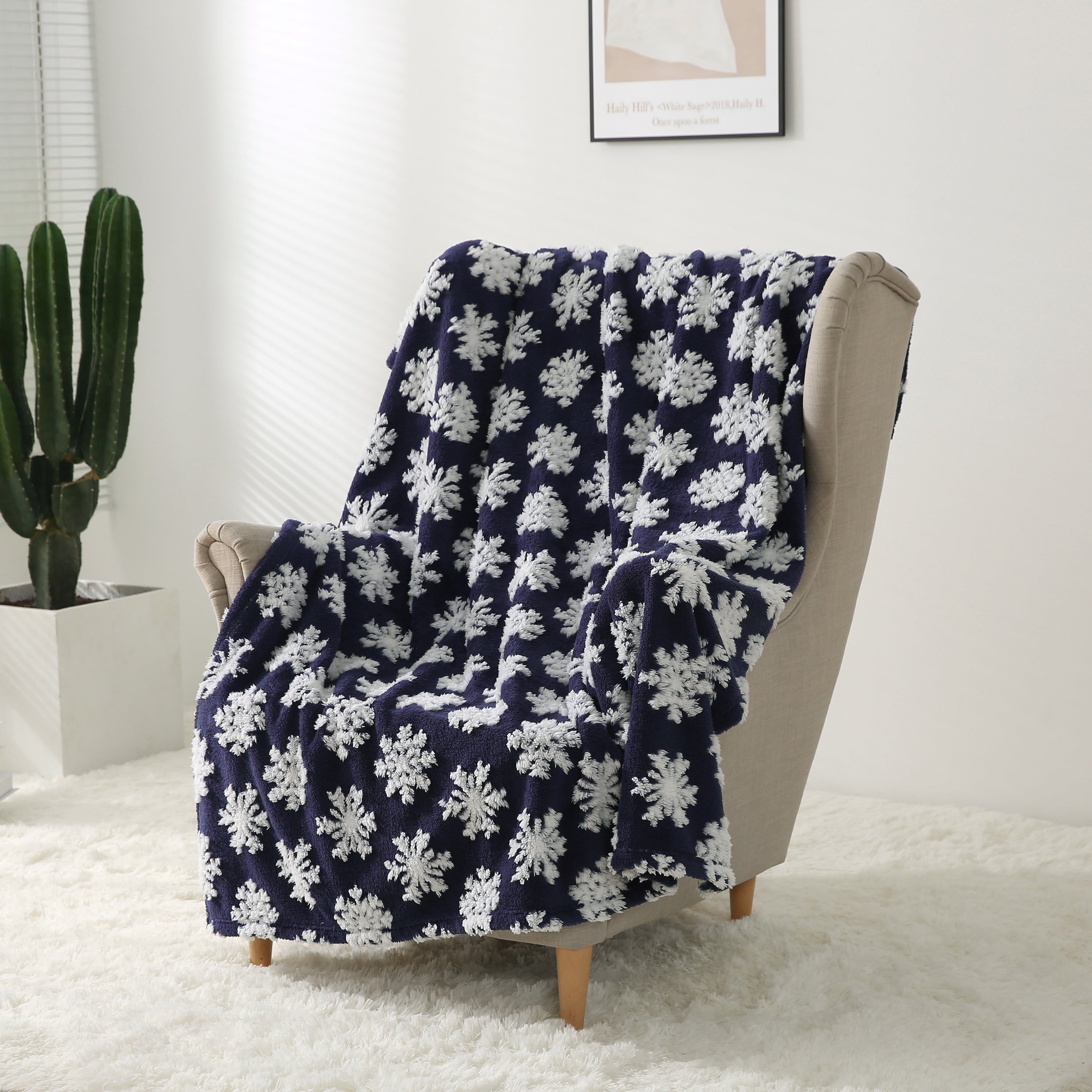 Mainstays Blue Snowflake Sherpa Throw Blanket, 50