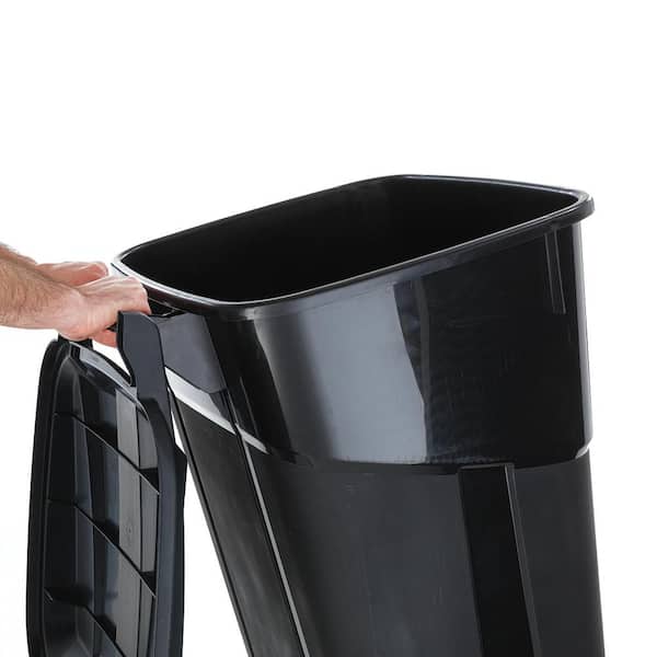 32 Gal. Wheeled Outdoor Trash Can with Attached Lid