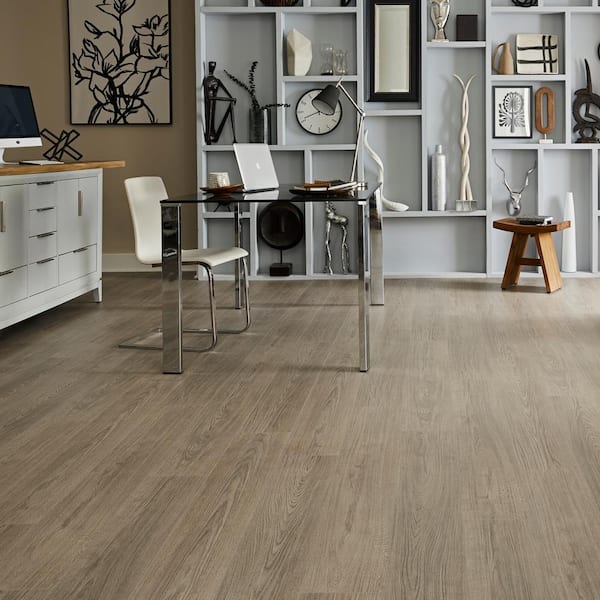 Taisen Oak 12 mm T x 7.5 in. W Waterproof Laminate Wood Flooring (21.06 sq. ft./case)