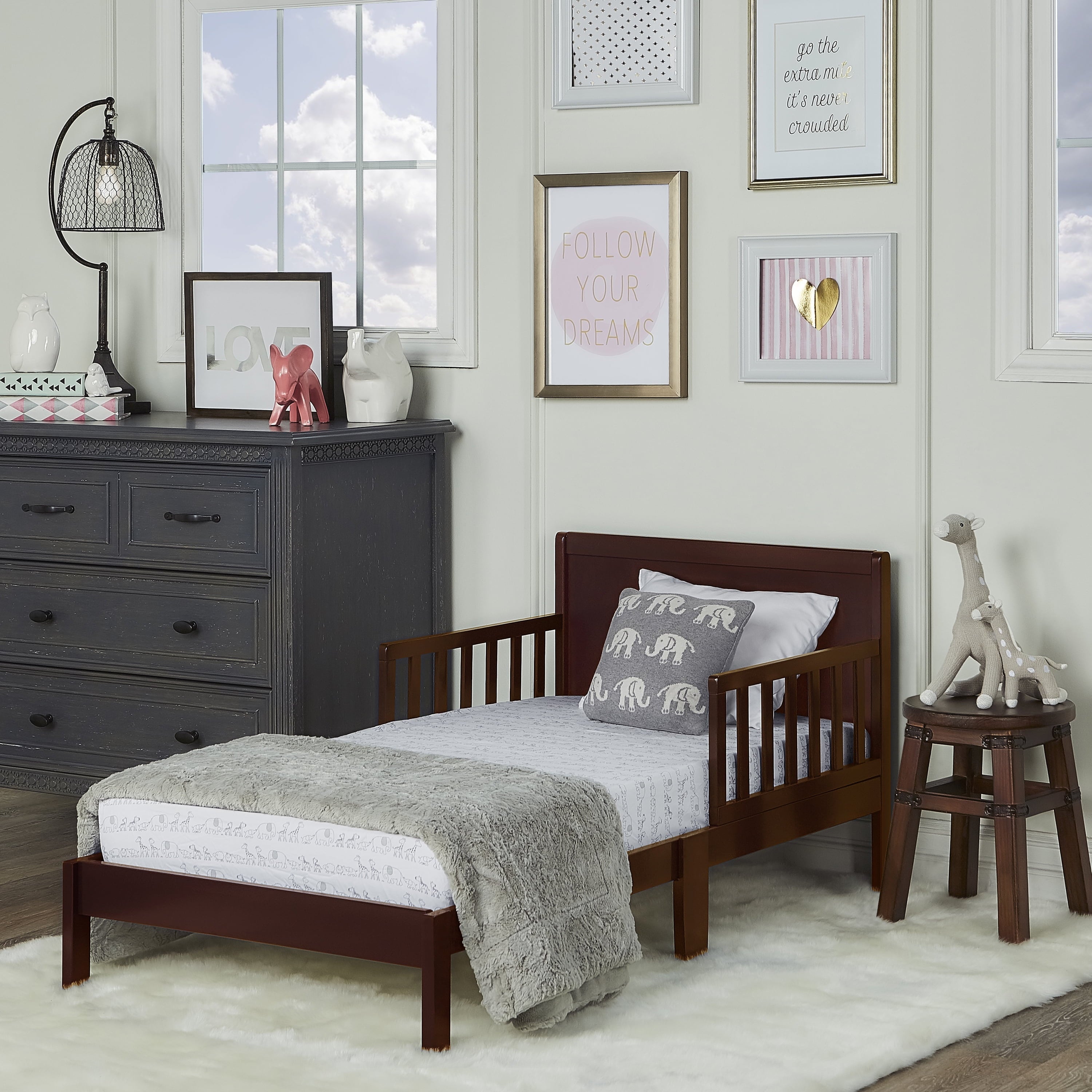 Dream On Me Brookside Toddler Bed, Espresso