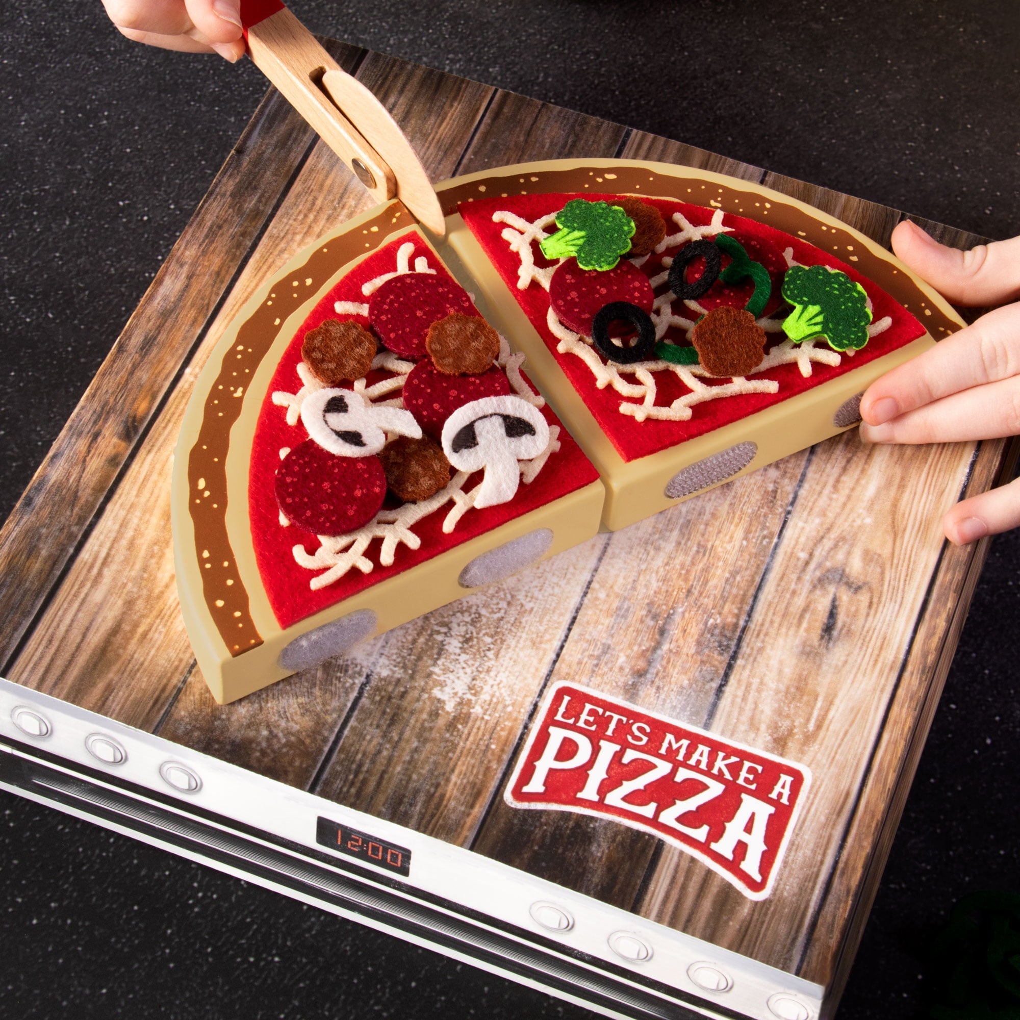 Make a Pizza - Pretend Food Playset with 4 Wooden Pie Slices, 140 Felt Toppings, Wood Roller, and 3-in-1 Cardboard Box Prep Station, Oven, & Serving Table - Cute Cooking Toys for Boys & Girls