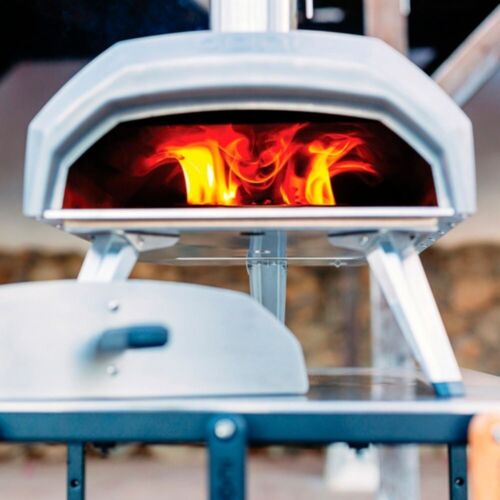 Ooni Karu 12 Multi-Fuel Pizza Oven.