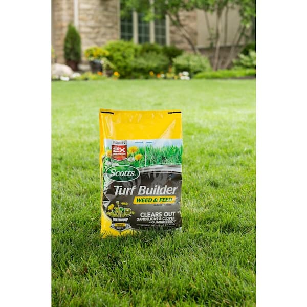Turf Builder 7.5 lb. 2,500 sq. ft. Weed and Feed Lawn Fertilizer