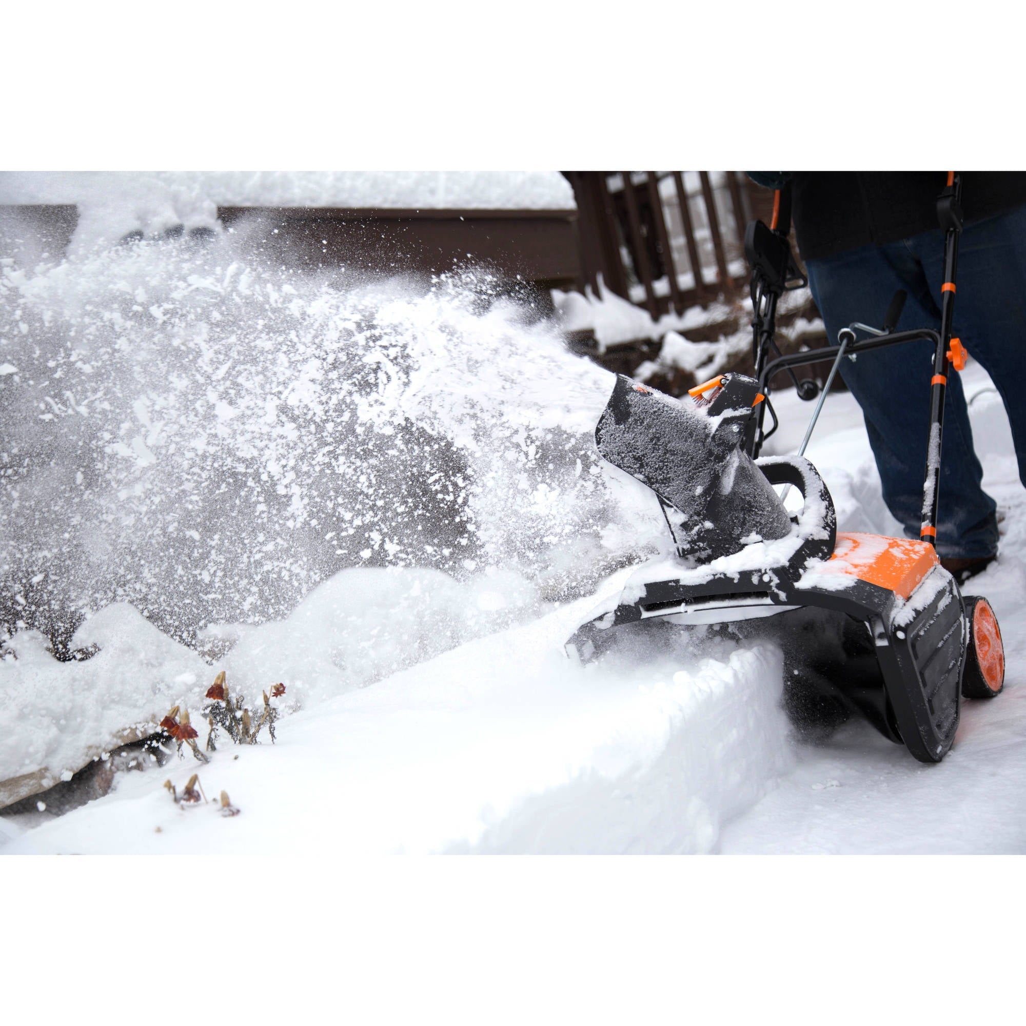 WEN Snow Blaster 13.5A Electric Snow Thrower, 18-Inch