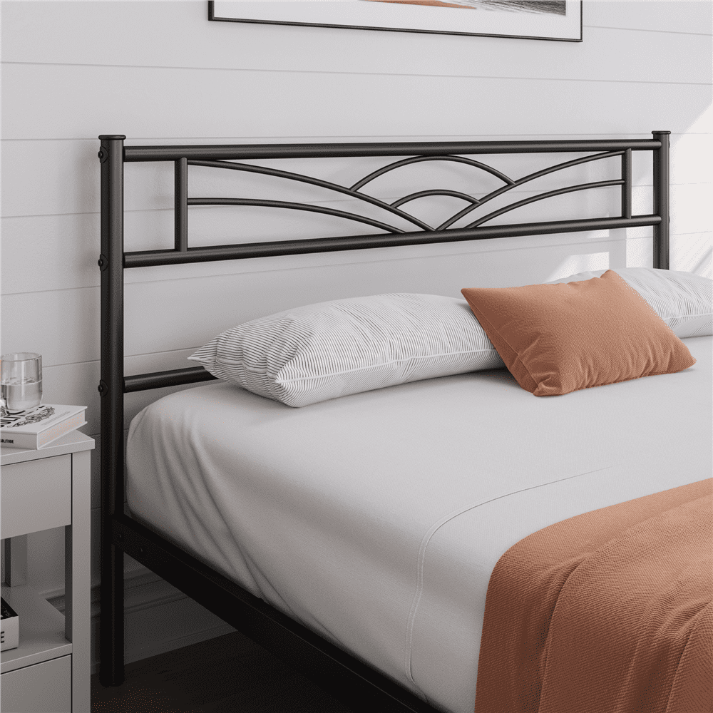 Easyfashion Skylar Cloud-Inspired Design Metal Bed, Queen, Black