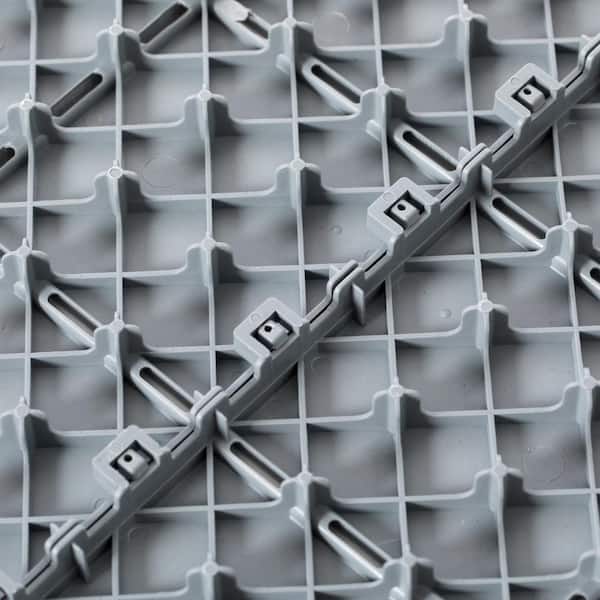 Gray Plastic Interlocking Garden Path Tiles Outdoor Flooring Decorative Floor Grass Paver (Pack of 5)