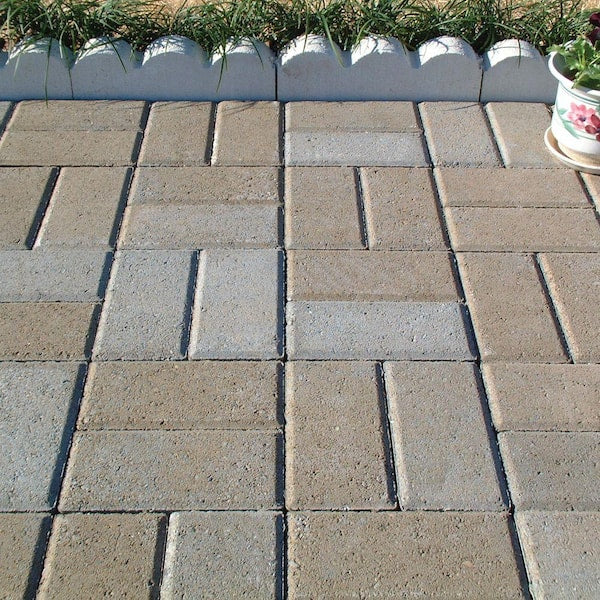 Holland 45 mm 7.87 in. L x 3.94 in. W x 1.77 in. H Rivertown Blend Concrete Paver ( 672-Piece/145 sq. ft./Pallet)