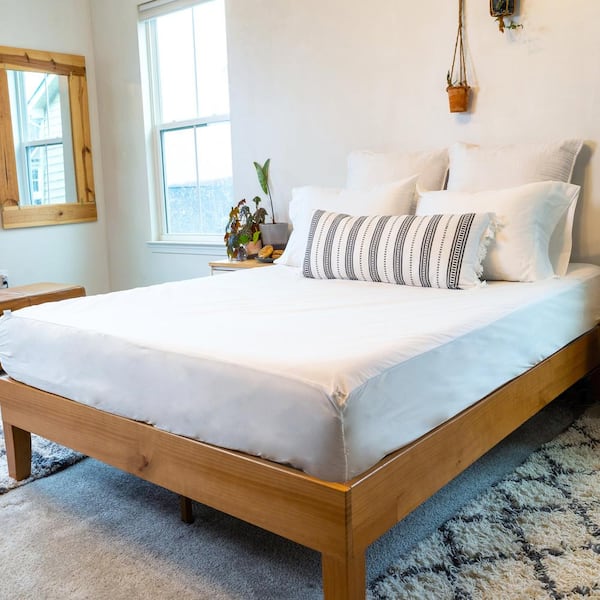 Vinyl Free and Hypoallergenic Twin Maximum Allergy and Bedbug Waterproof Zippered Mattress Protector