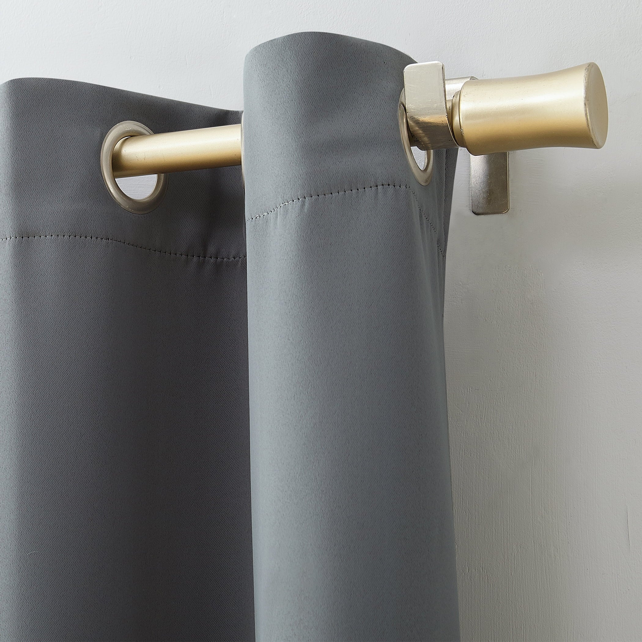 Mainstays Blackout Energy Efficient Grommet Single Curtain Panel, 40